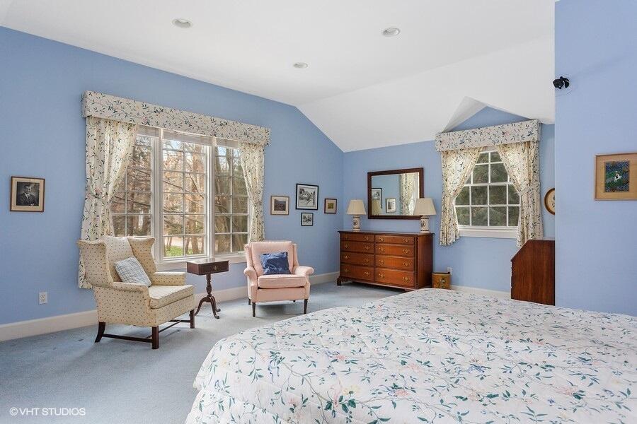 14599 Lakeshore Road Lakeside, MI 49116 - Photo 13 of 22 13_14599LakeshoreRd_14_MasterBedroom_Low