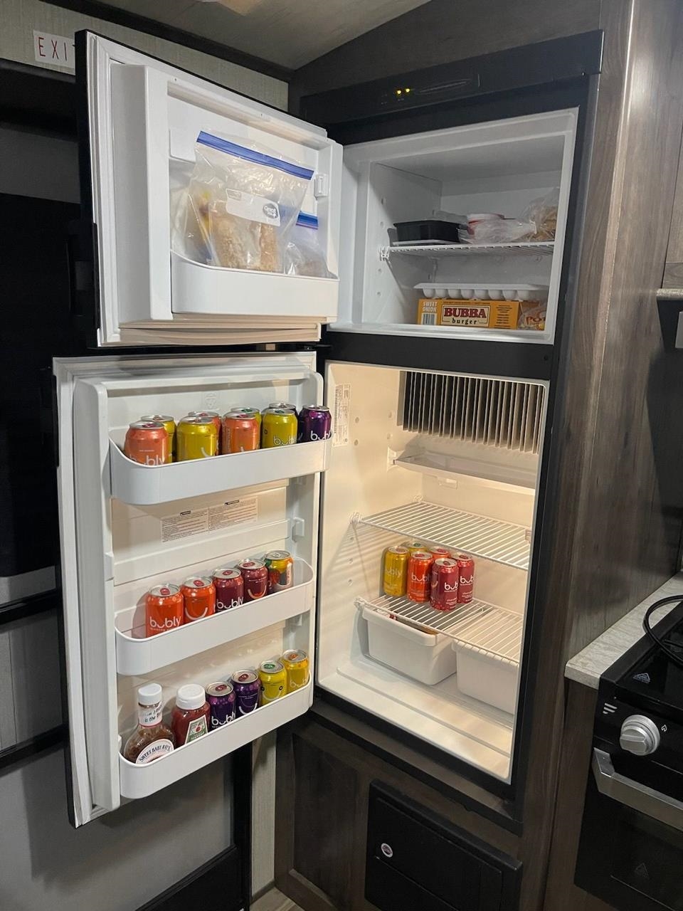 669 Highway 9 Cape May, NJ 08204 - Photo 14 of 18 a picture of a microwave and a refrigerator