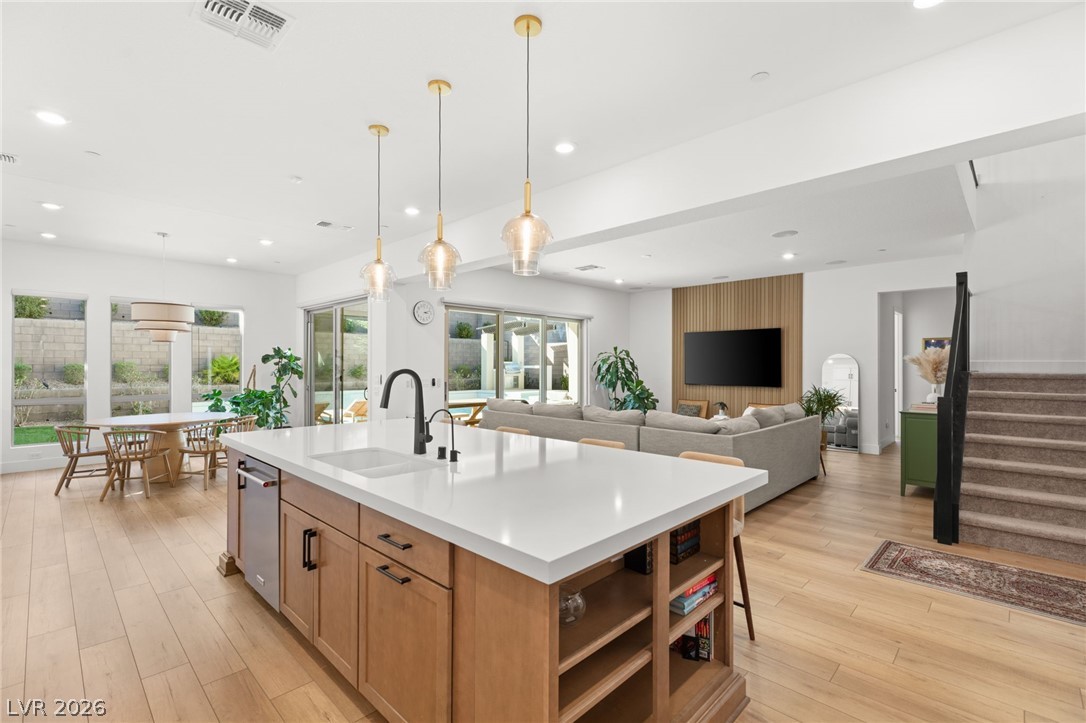 237 Wilson Rdg Street Las Vegas, NV 89138 - Photo 15 of 59