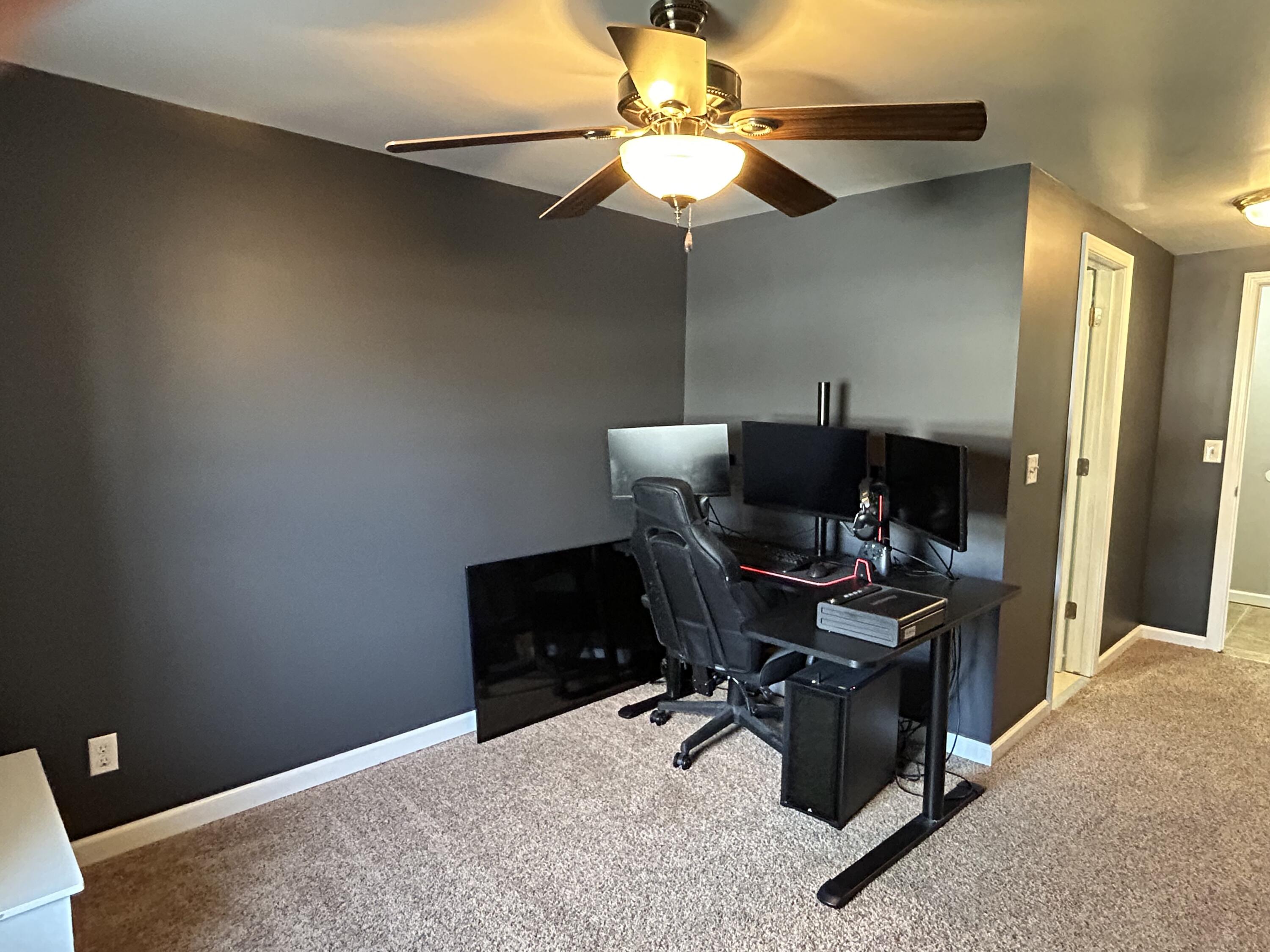 502 North Webster Street Rensselaer, IN 47978 - Photo 21 of 35 a workspace with furniture