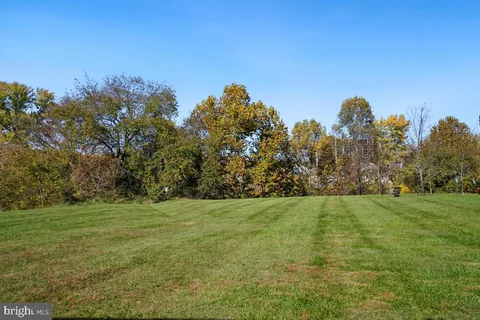 $369,900 | 7425 Democracy Boulevard, Unit 8, Bethesda, MD 20817