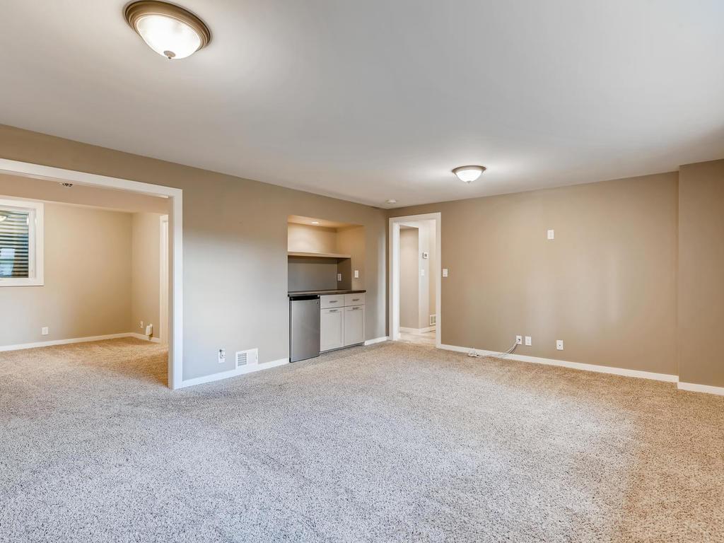 9801 Oak Ridge Trail Minnetonka, MN 55305 - Photo 23 of 27