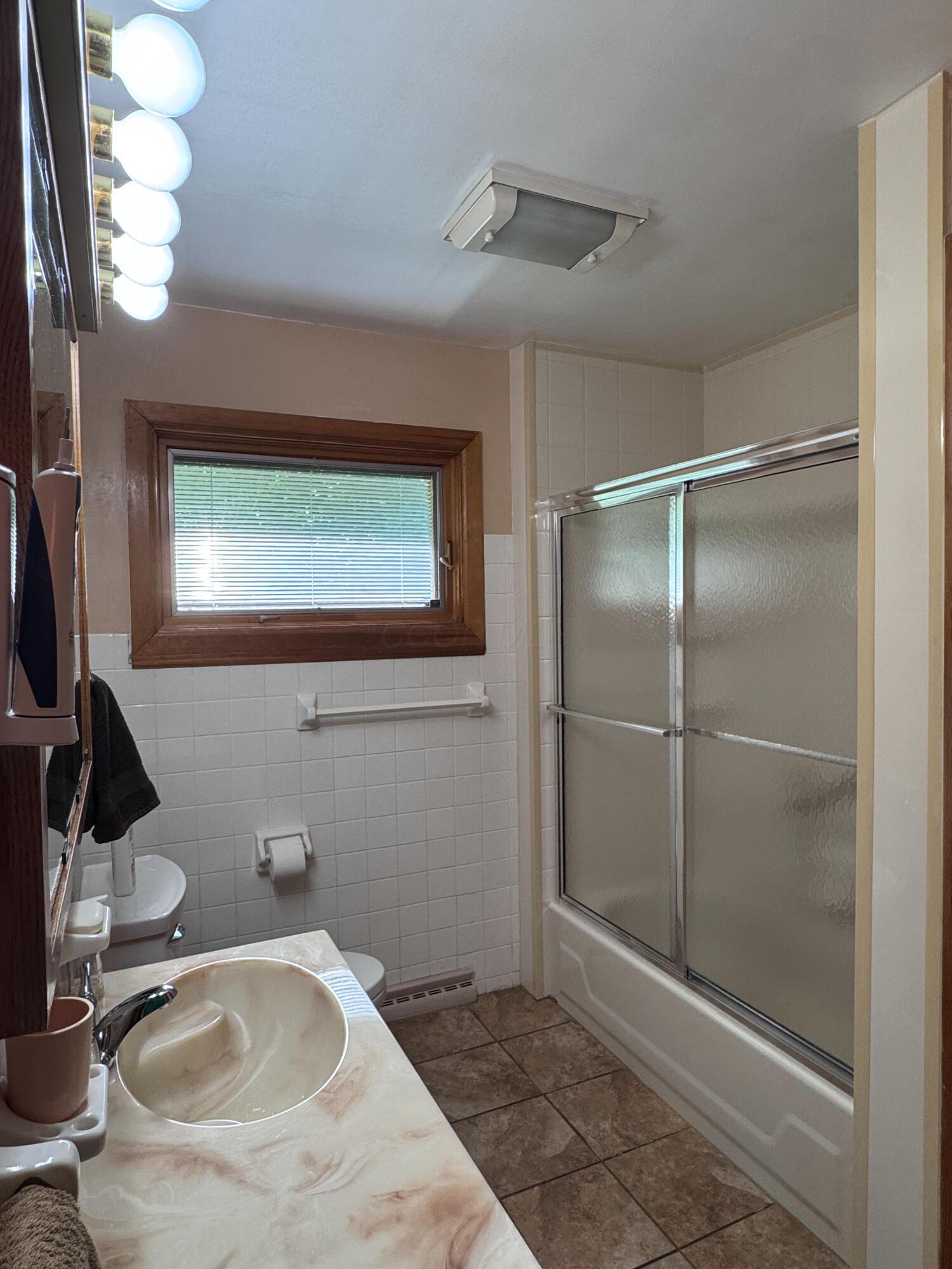 10950 Mt Vernon Road Utica, OH 43080 - Photo 17 of 42