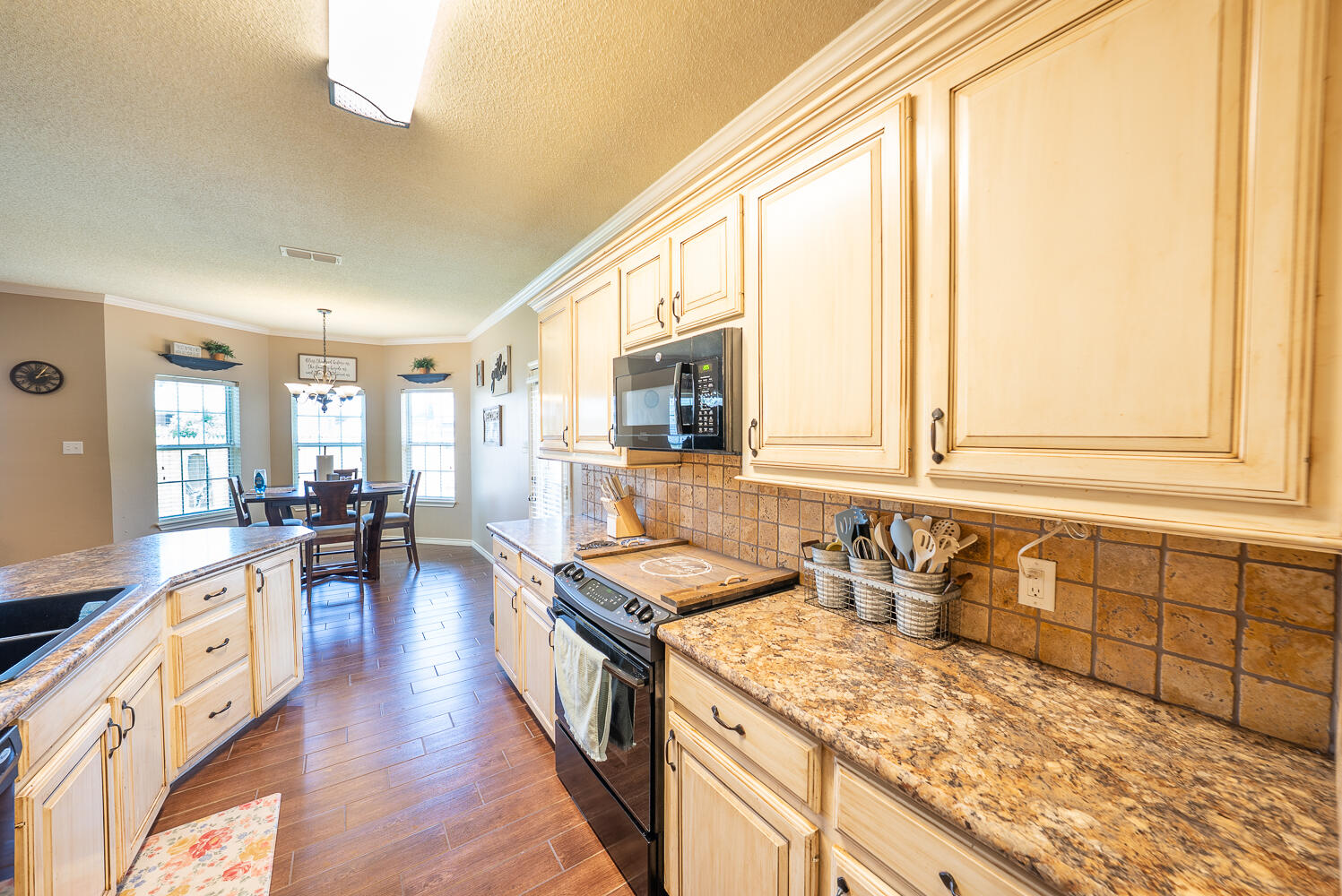 5416 100th Street Lubbock, TX 79424 - Photo 7 of 25 DSC01362