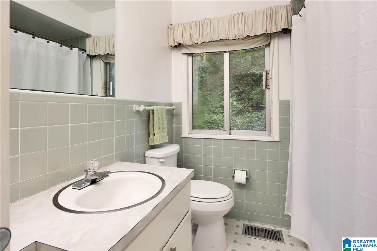 4208 Stone River Road Birmingham, AL 35213 - Photo 23 of 39