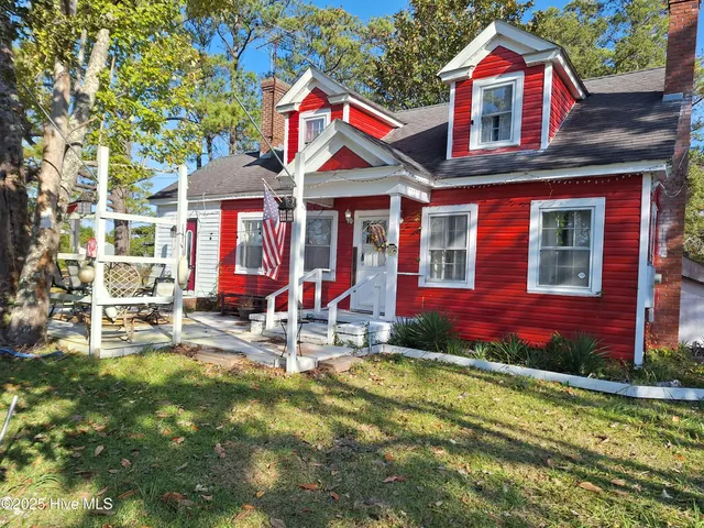 $2,500 | 383 Highway 70 Otway, Beaufort, NC 28516