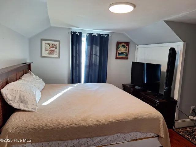 $2,500 | 383 Highway 70 Otway, Beaufort, NC 28516