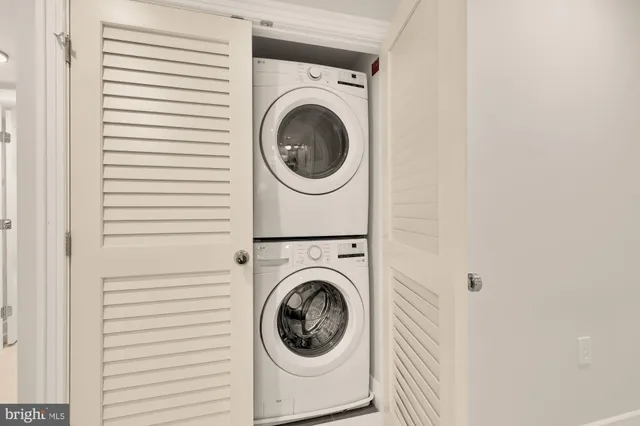 $584,900 | 647 G Street Southeast, Unit 1, Washington, DC 20003