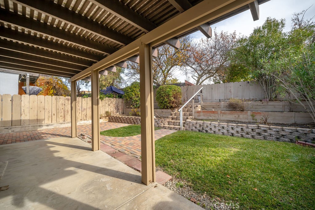1766 Shepherd Drive Paso Robles, CA 93446 - Photo 21 of 29 a view of a porch with a backyard