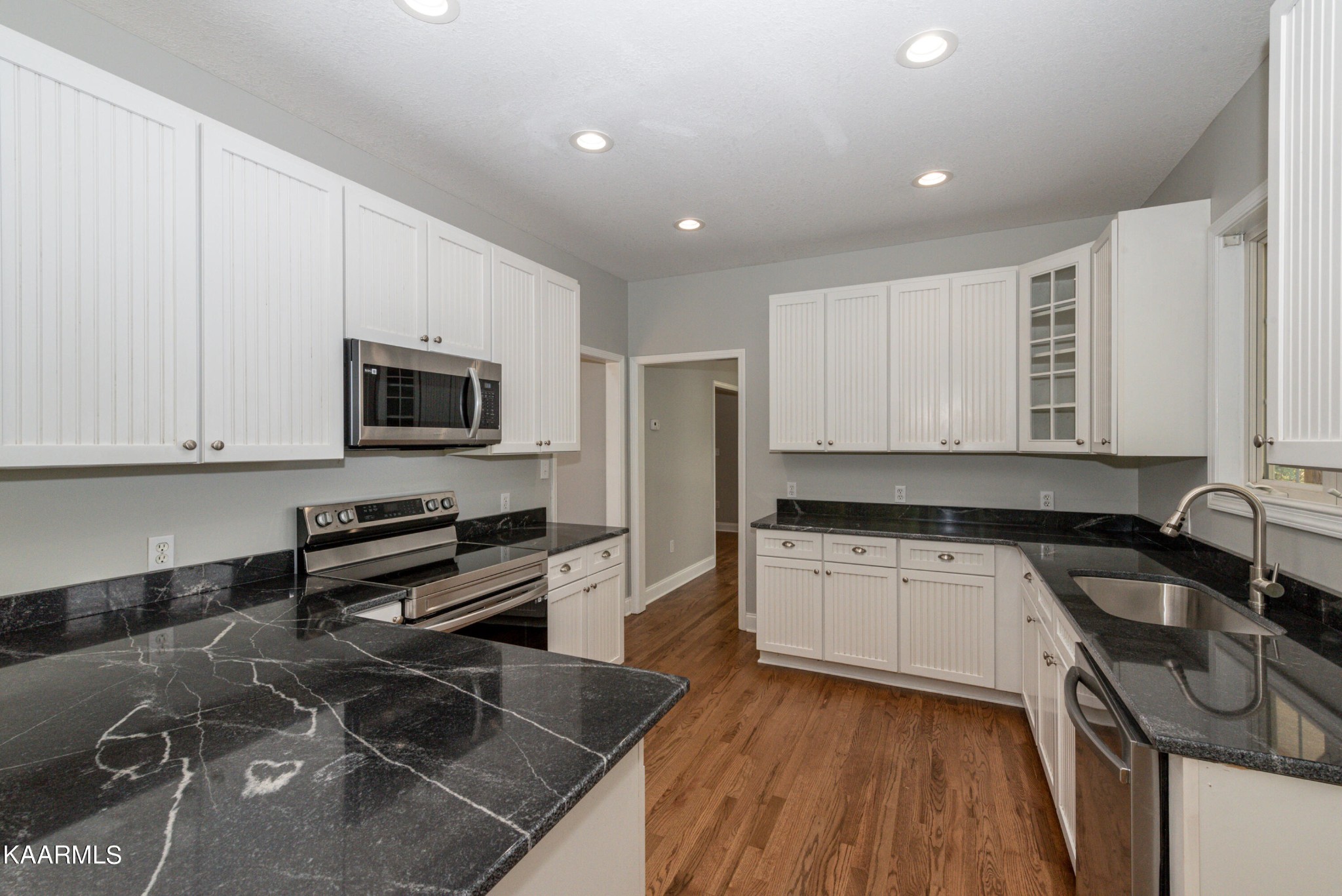 2425 Tipton Loop Road Maryville, TN 37803 - Photo 18 of 60 Gallery Image 18