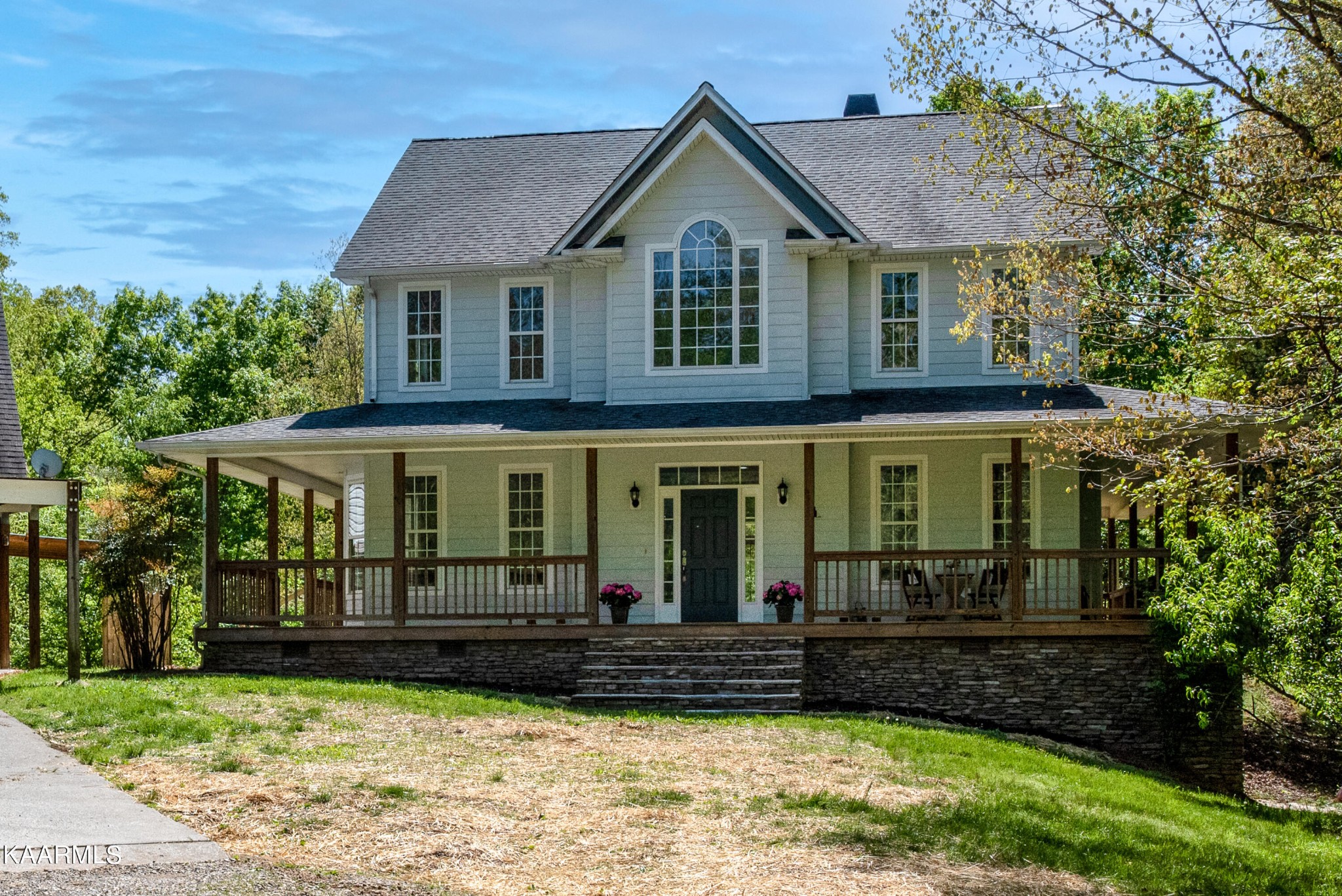 2425 Tipton Loop Road Maryville, TN 37803 - Photo 2 of 60 Gallery Image 2