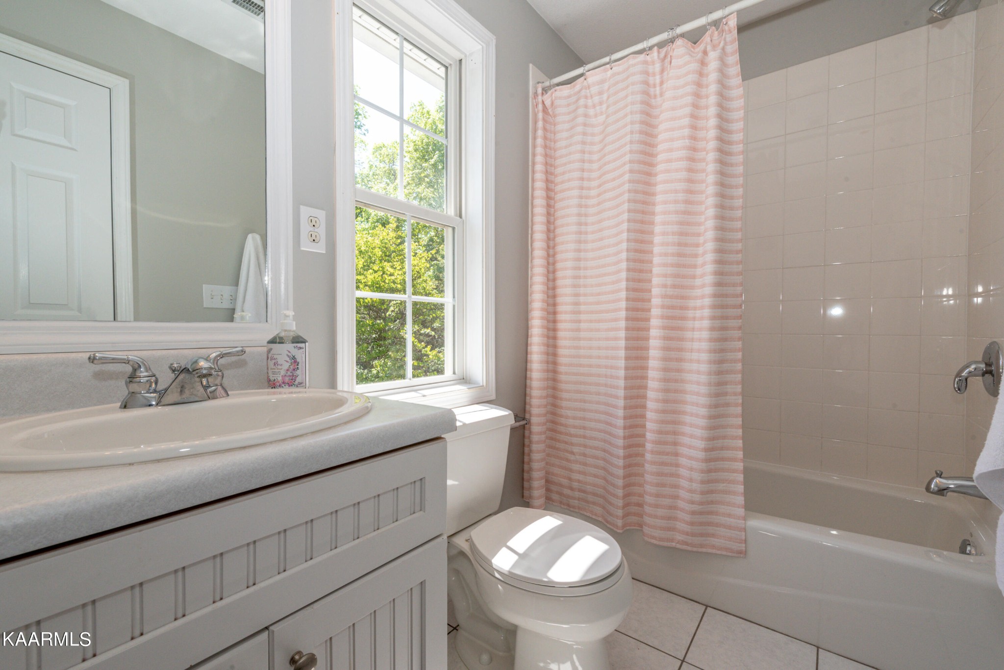 2425 Tipton Loop Road Maryville, TN 37803 - Photo 35 of 60 Gallery Image 35