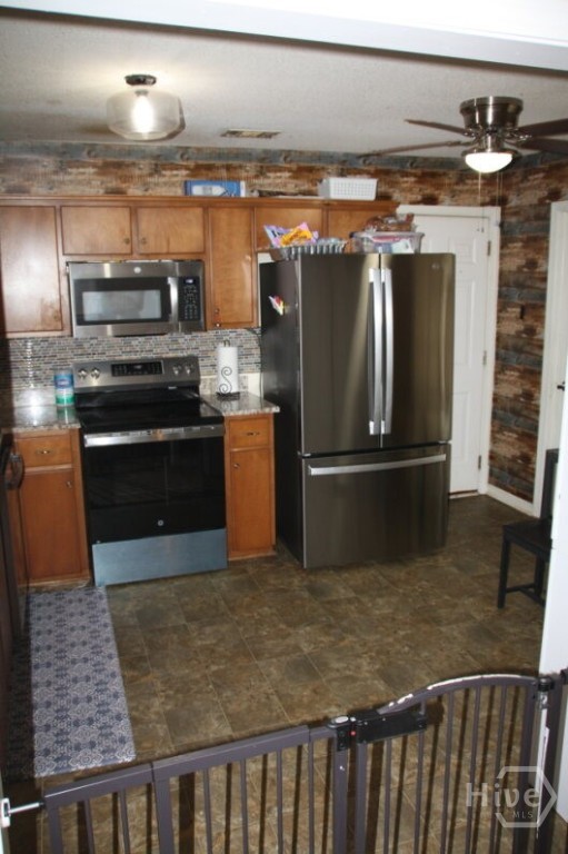48 West Beaver Lane Midway, GA 31320 - Photo 3 of 20