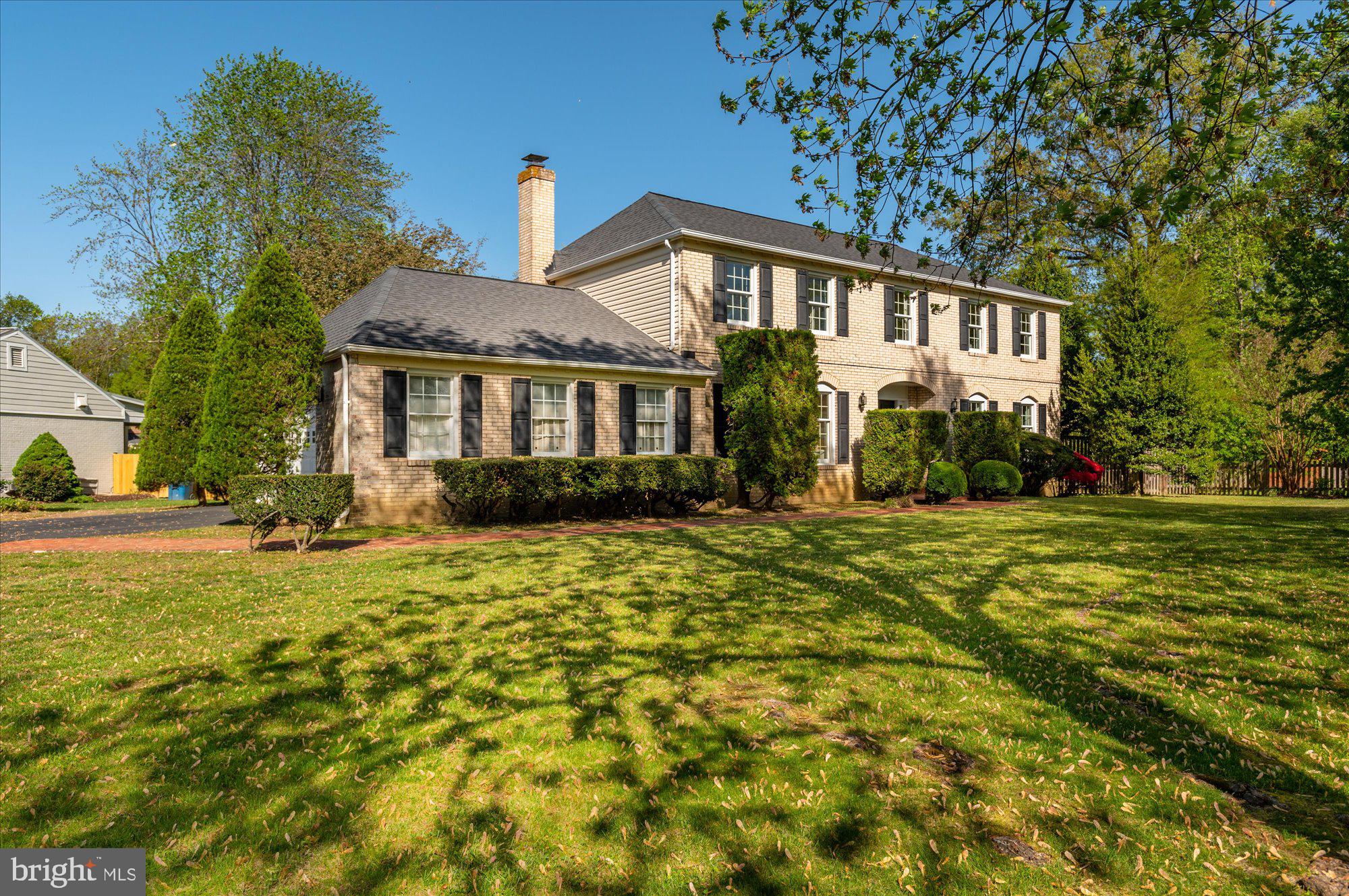 9420 Mt Vernon Circle Alexandria, VA 22309 - Photo 2 of 42