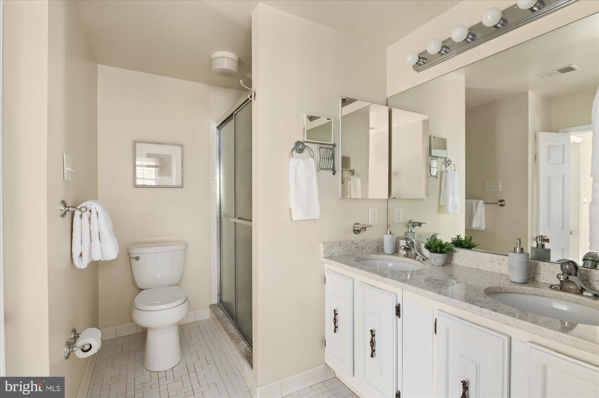 9420 Mt Vernon Circle Alexandria, VA 22309 - Photo 24 of 42