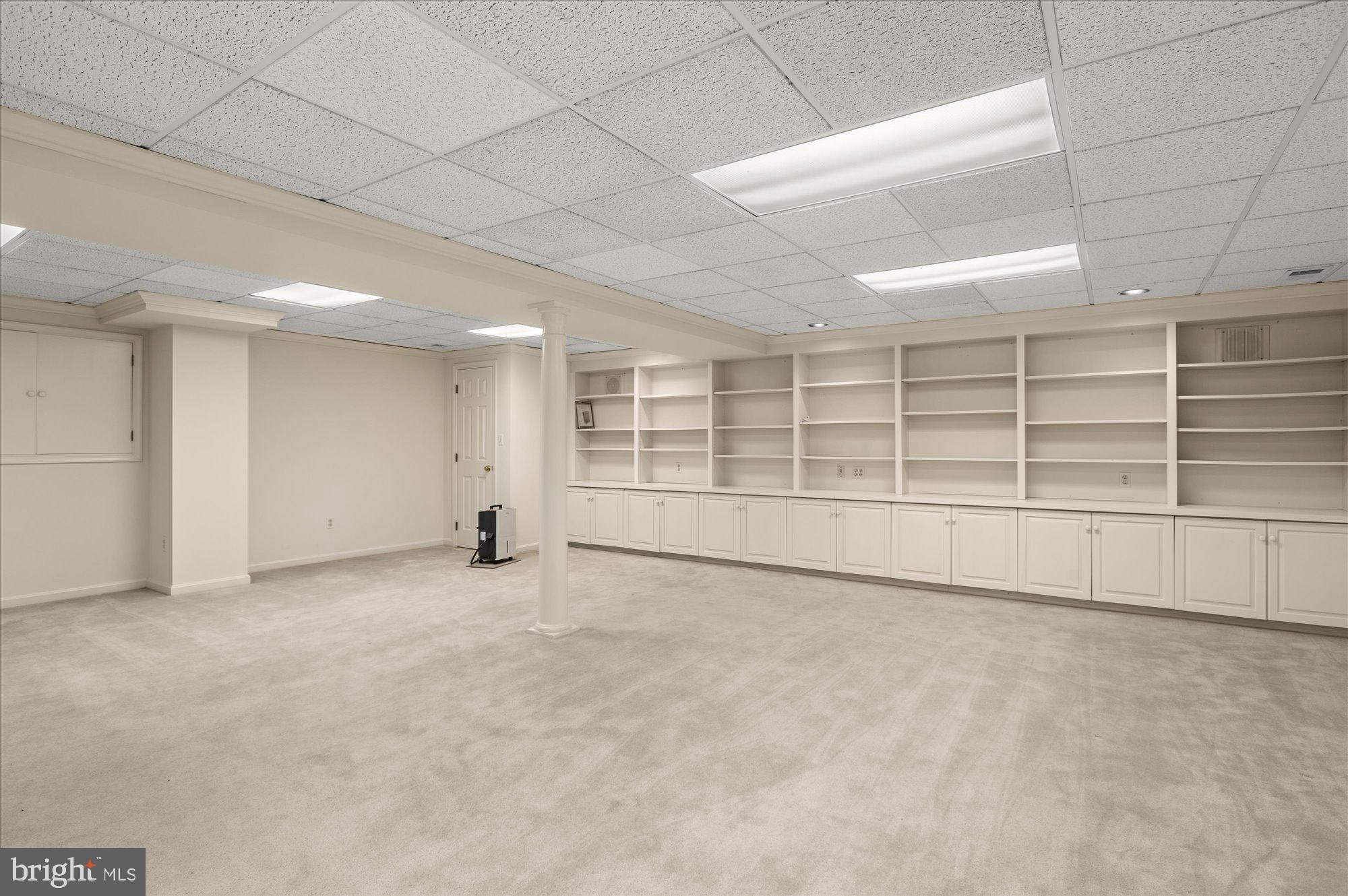 9420 Mt Vernon Circle Alexandria, VA 22309 - Photo 30 of 42