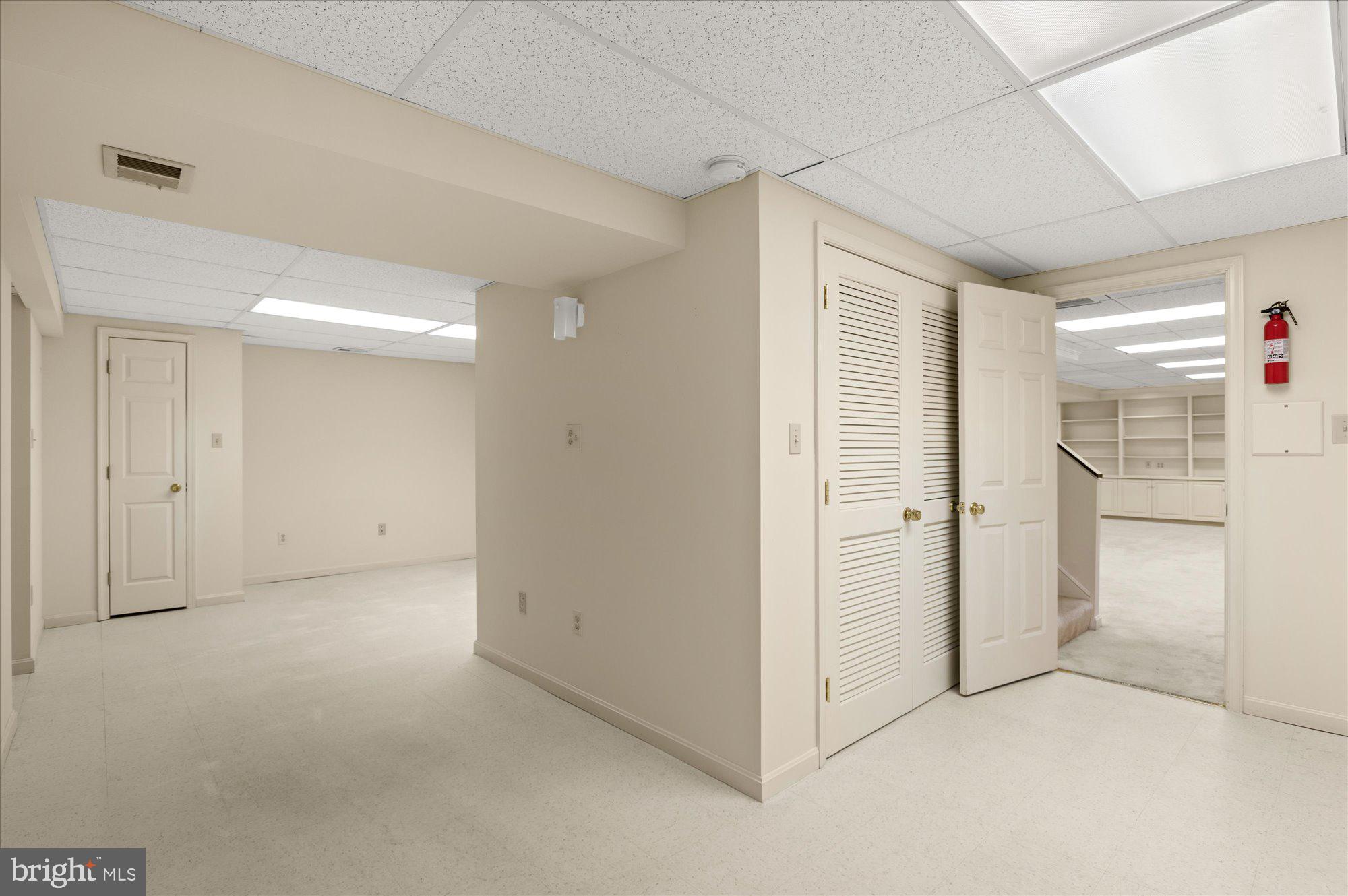 9420 Mt Vernon Circle Alexandria, VA 22309 - Photo 33 of 42