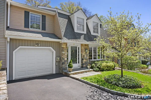 $1,425,000 | 58 Lakeview Avenue, Unit 9, New Canaan, CT 06840