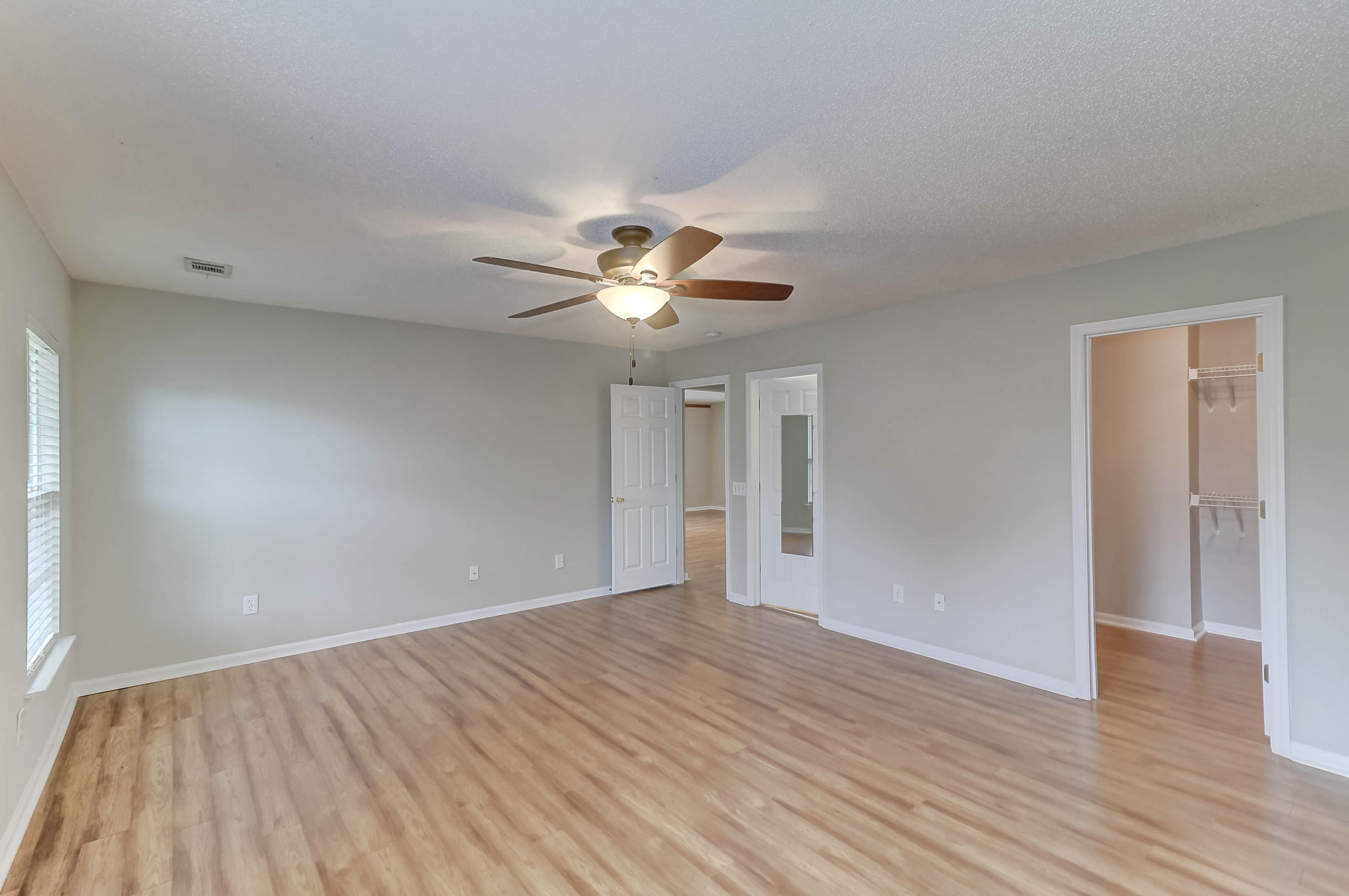 1152 Deerberry Road Hanahan, SC 29410 - Photo 16 of 35 1152 Deerberry (19)