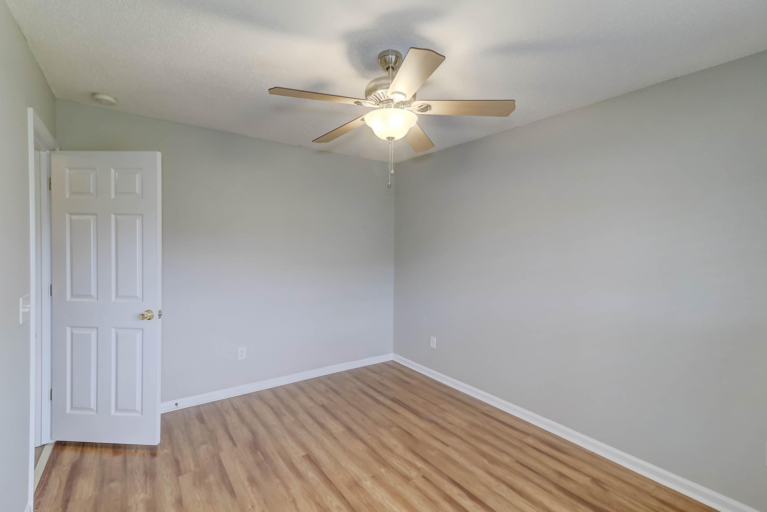 1152 Deerberry Road Hanahan, SC 29410 - Photo 25 of 35 1152 Deerberry (9)