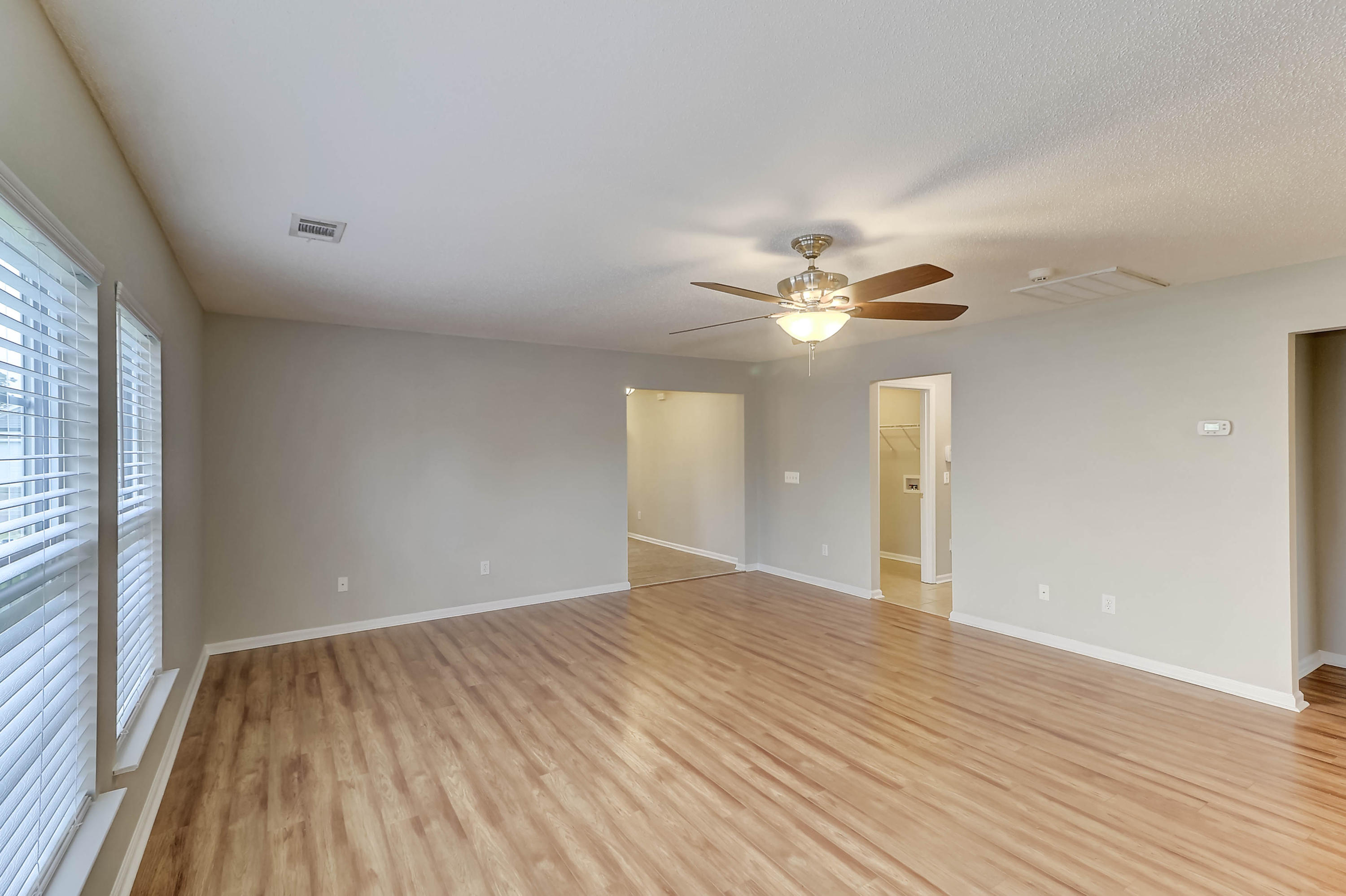 1152 Deerberry Road Hanahan, SC 29410 - Photo 8 of 35 1152 Deerberry (27)