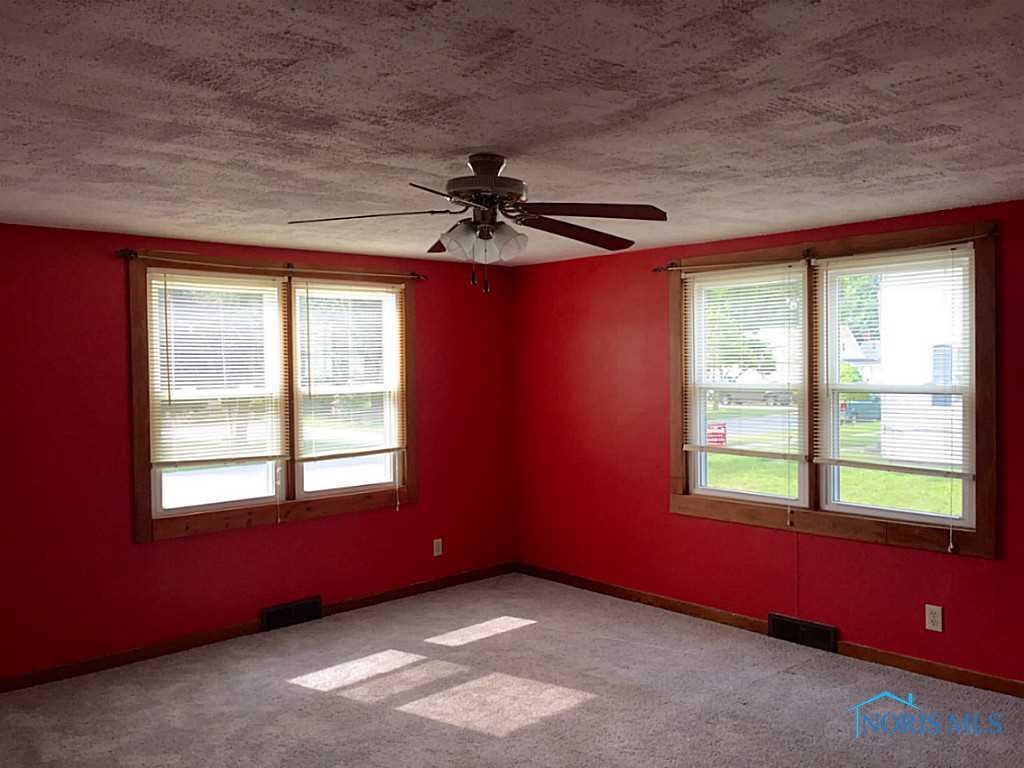 938 Riverside Avenue Defiance, OH 43512 - Photo 5 of 13 Gallery Image 5