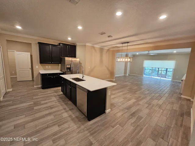 $2,925 | 6864 Crosby Falls Drive, Jacksonville, FL 32222