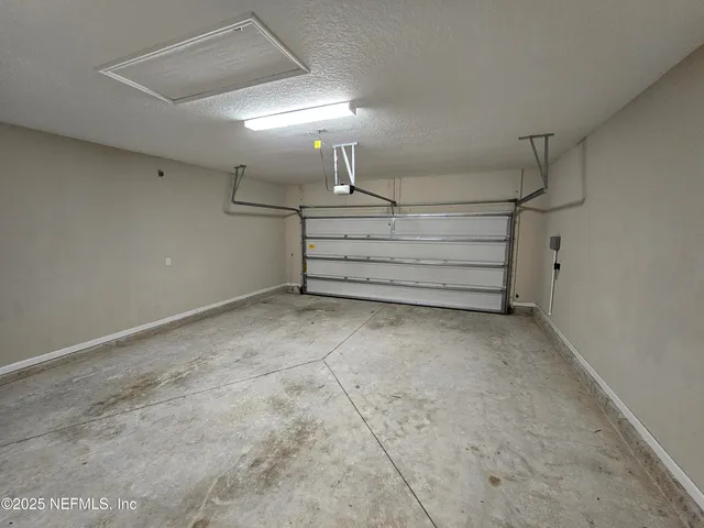 $2,925 | 6864 Crosby Falls Drive, Jacksonville, FL 32222