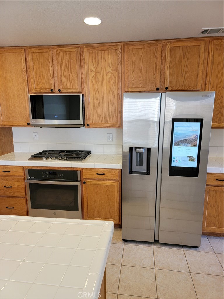 657 Cardinal Ridge Lane, Unit B Simi Valley, CA 93065 - Photo 8 of 28