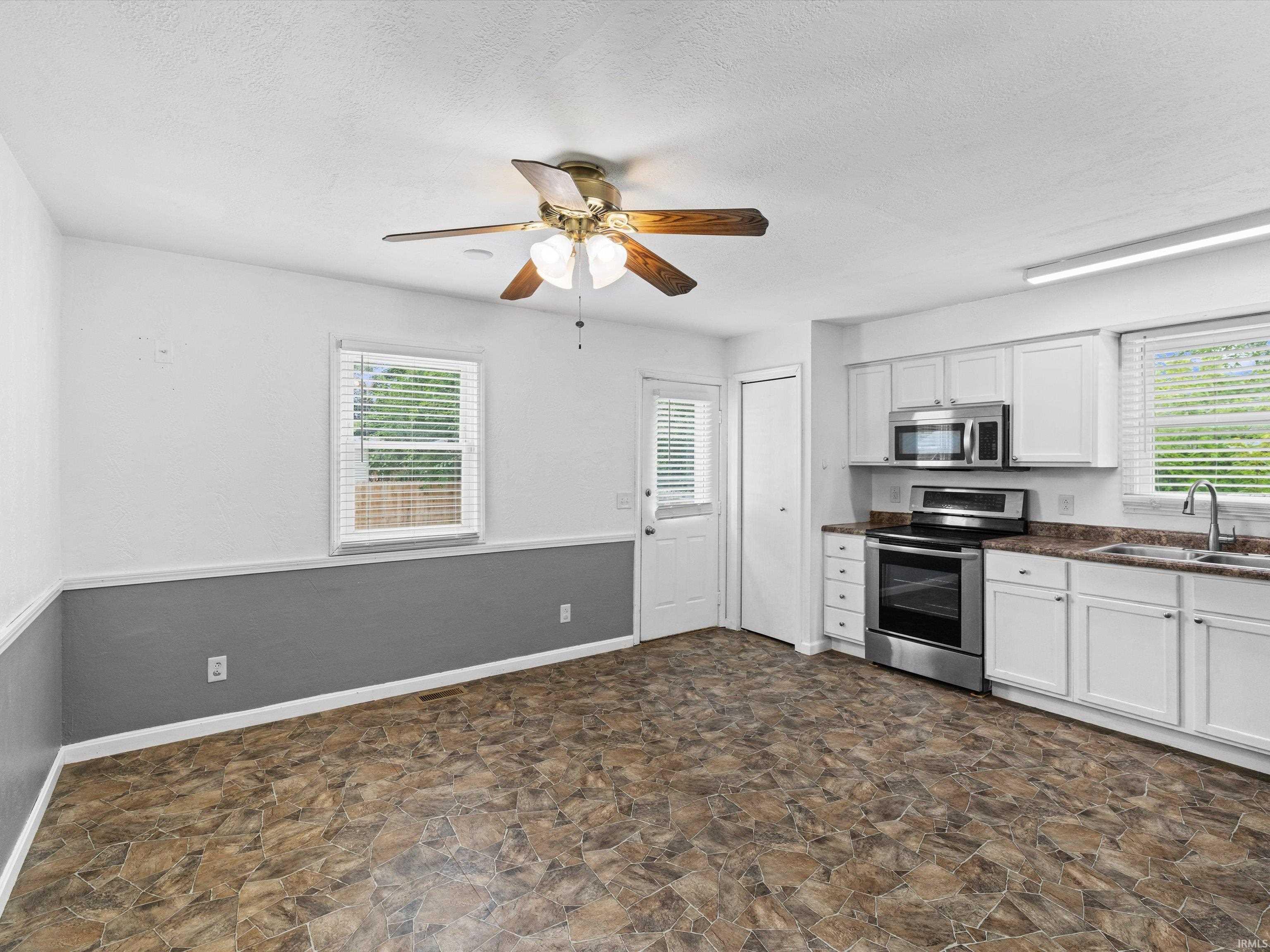 4100 East Riverside Drive Evansville, IN 47714 - Photo 13 of 33