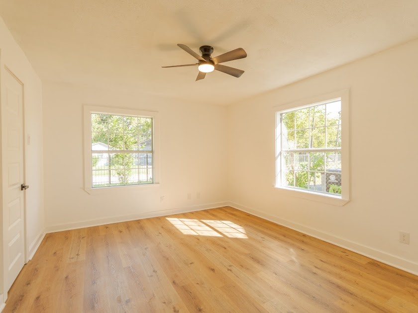 6802 Eastwood Street Houston, TX 77021 - Photo 13 of 16