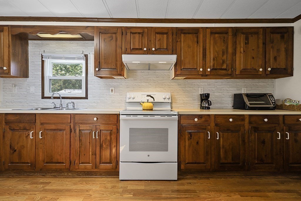 5 Patriot Road Taunton, MA 02780 - Photo 11 of 27 Gallery Image 11