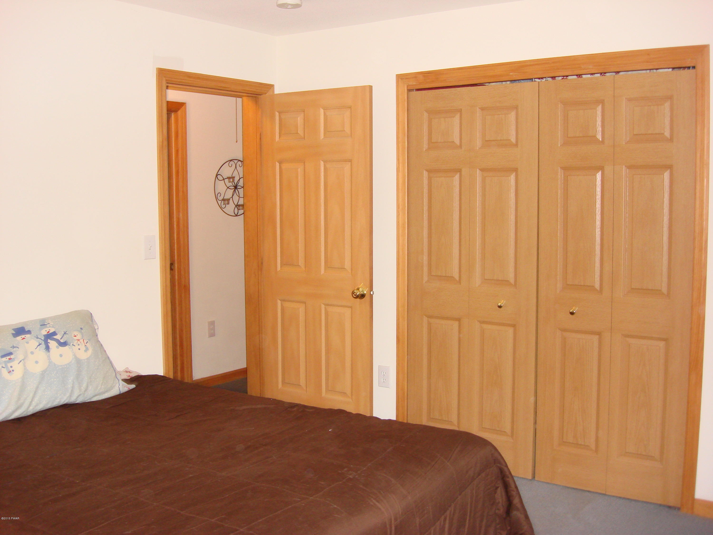 141 Piute Road Shohola, PA 18458 - Photo 23 of 30