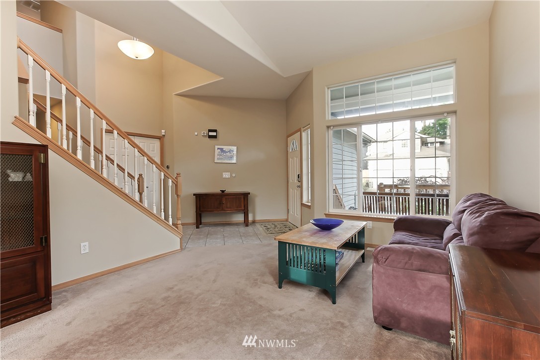 9019 Northeast 176th Street Bothell, WA 98011 - Photo 3 of 24 Gallery Image 3