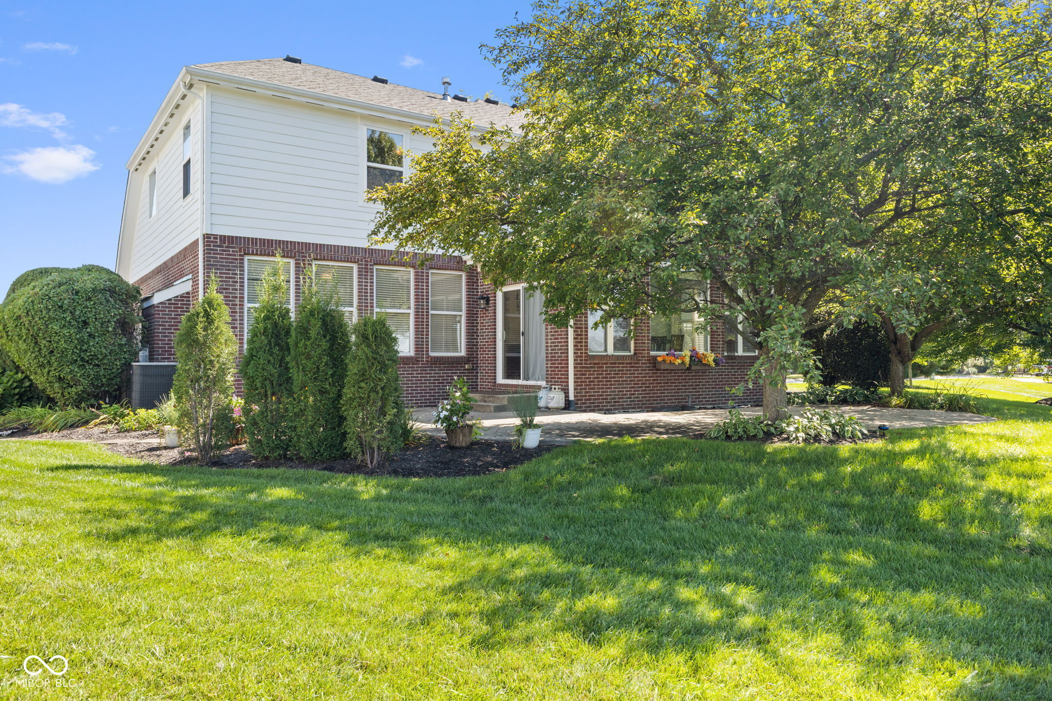 4637 Shadow Ridge Boulevard Greenwood, IN 46143 - Photo 56 of 59 Gallery Image 56