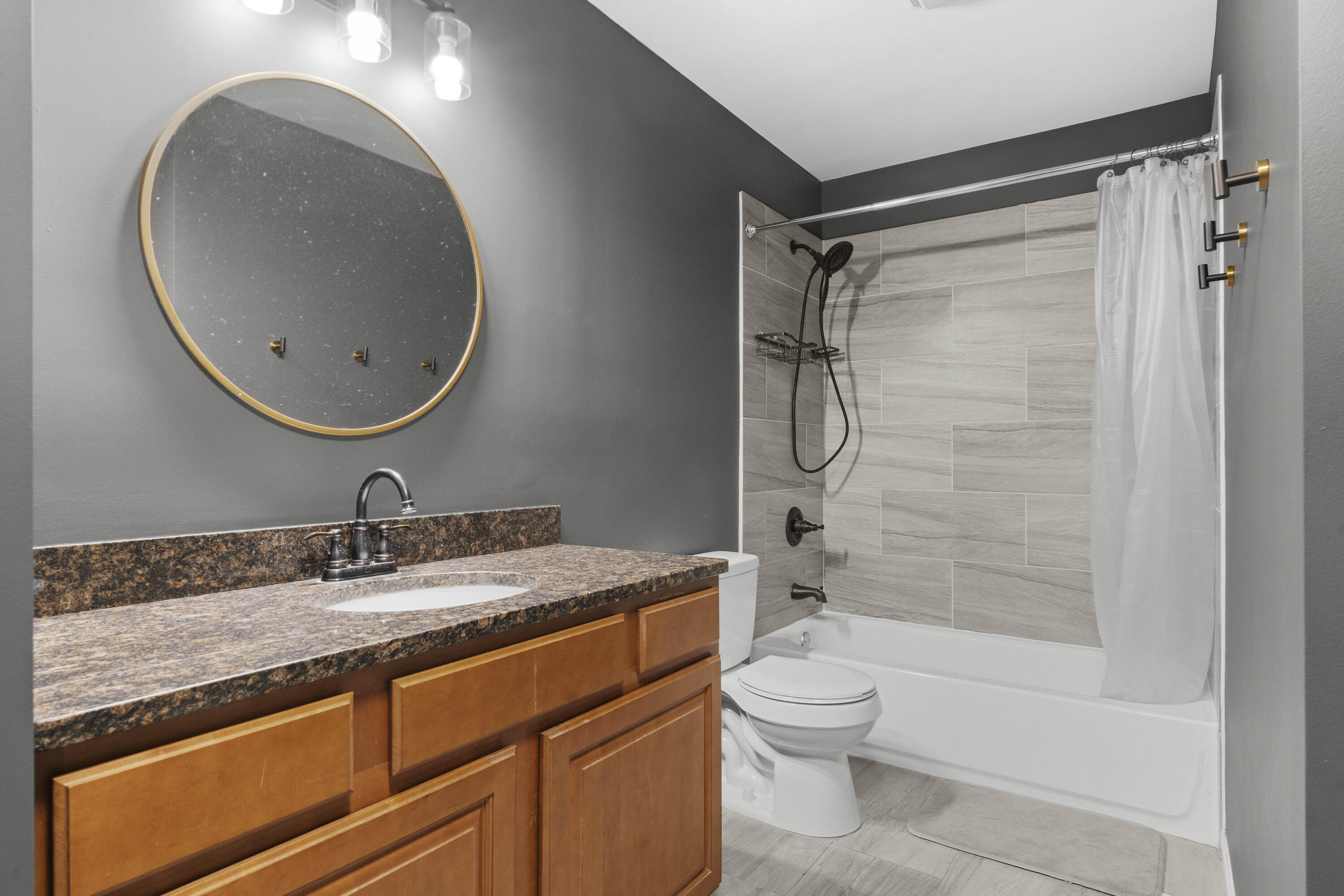 430 Pembroke Road Valparaiso, IN 46385 - Photo 10 of 18 3000x2000