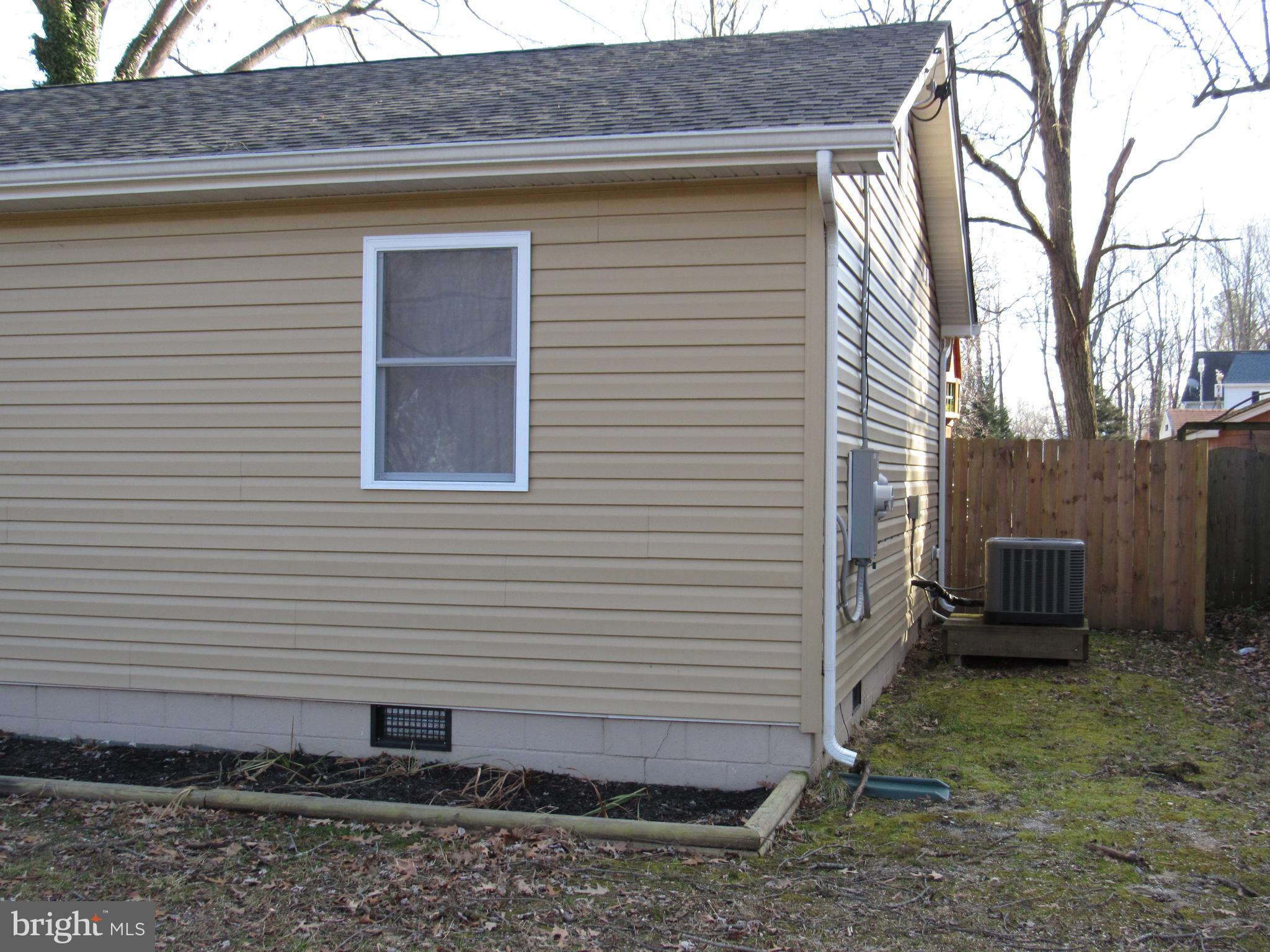 1165 Steamboat Road Shady Side, MD 20764 - Photo 5 of 51 Side View