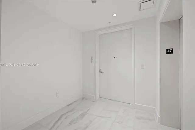 $30,000 | 700 Northeast 26th Terrace, Unit 4703, Miami, FL 33137