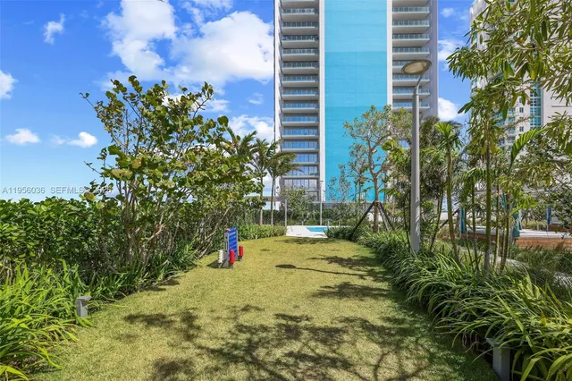$30,000 | 700 Northeast 26th Terrace, Unit 4703, Miami, FL 33137