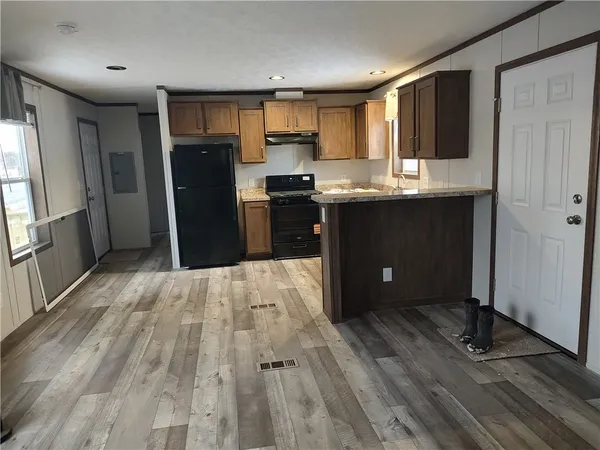 $73,800 | 13 Birch Drive, Auburn, NY 13021