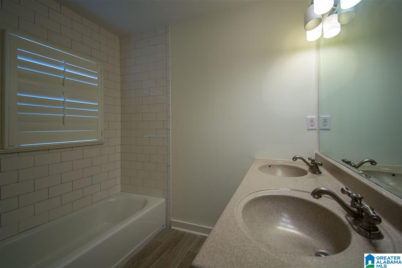 2449 Shades Crest Road Birmingham, AL 35216 - Photo 24 of 38