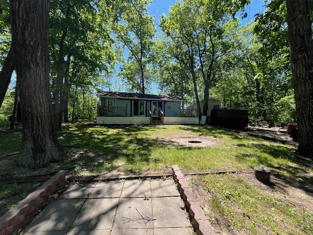 2795 East 28th Road Marseilles, IL 61341 - Photo 3 of 59 a view of swimming pool with garden