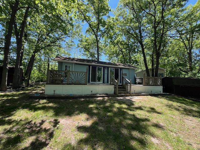2795 East 28th Road Marseilles, IL 61341 - Photo 4 of 59 a view of a house with a yard