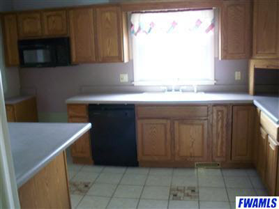 2127 Mathias Street Fort Wayne, IN 46815 - Photo 4 of 6 Gallery Image 4
