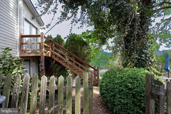 $399,000 | 147 South Court Street, Luray, VA 22835