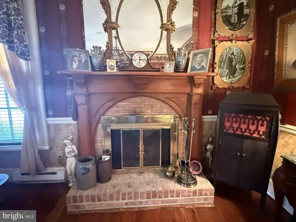 $399,000 | 147 South Court Street, Luray, VA 22835