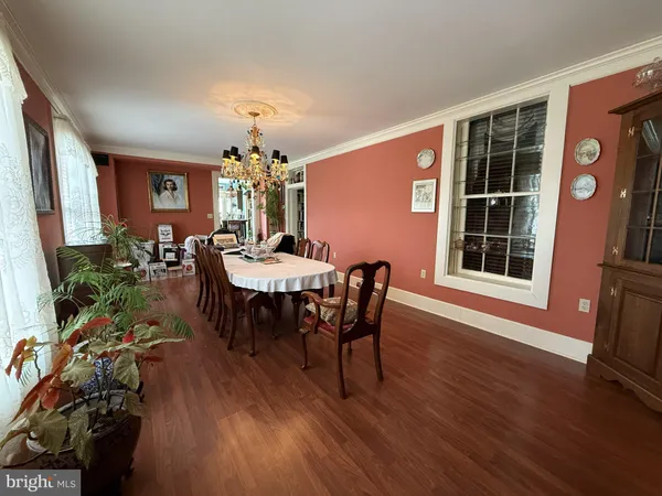 $399,000 | 147 South Court Street, Luray, VA 22835