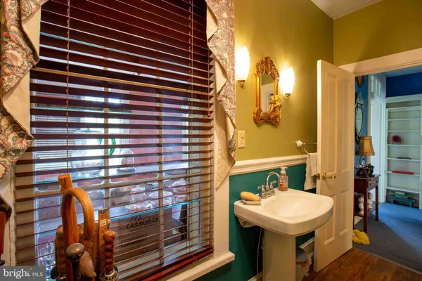 $399,000 | 147 South Court Street, Luray, VA 22835