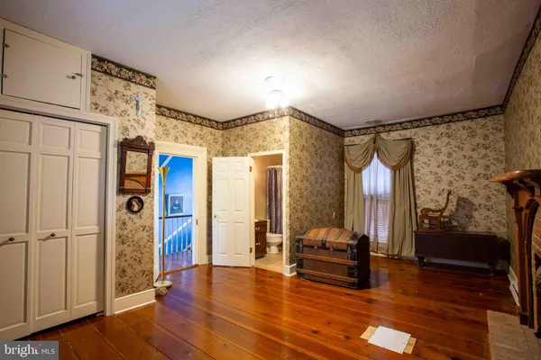 $399,000 | 147 South Court Street, Luray, VA 22835