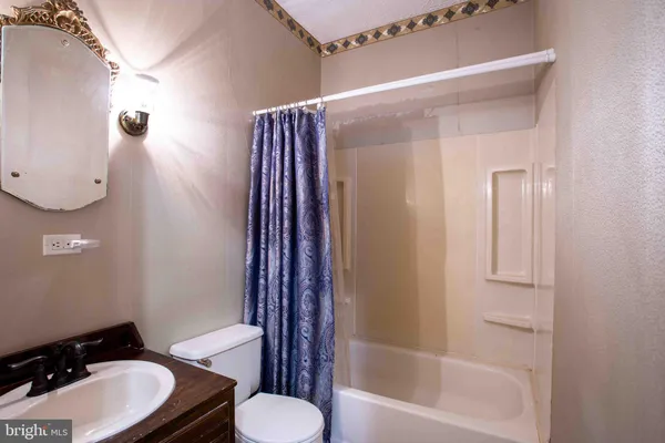 $399,000 | 147 South Court Street, Luray, VA 22835